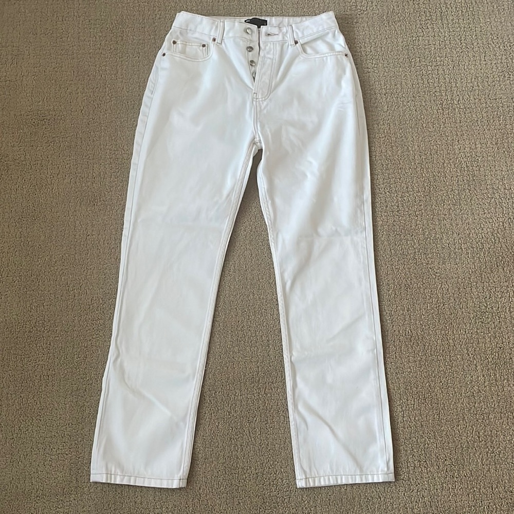 ASOS 90s Straight Leg Jeans White